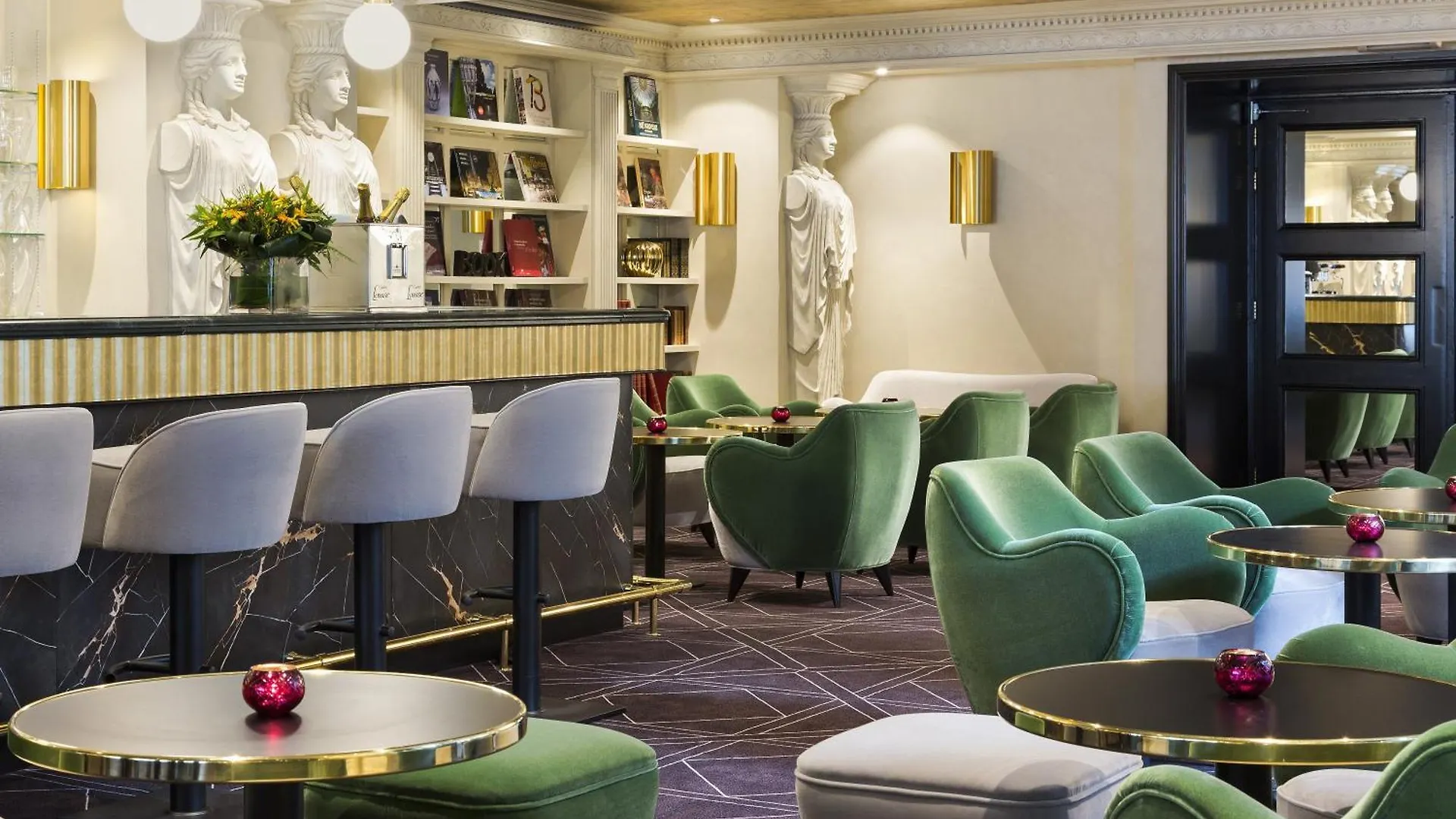 2 Romantic Hotels in Ixelles Worth Booking as a Couple